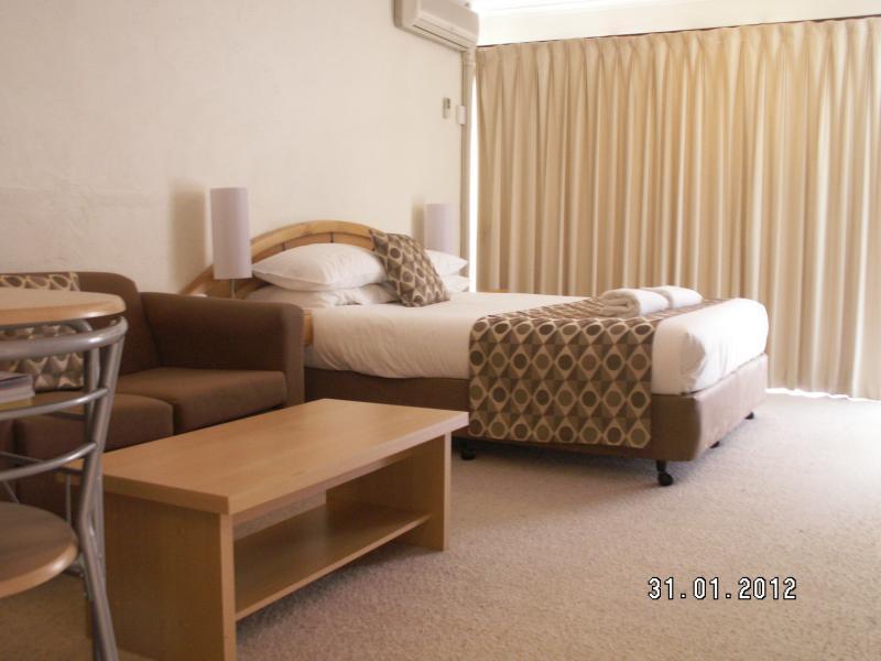 Albury Burvale Motor Inn Zewnętrze zdjęcie