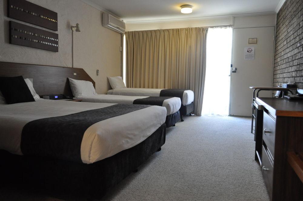 Albury Burvale Motor Inn Zewnętrze zdjęcie