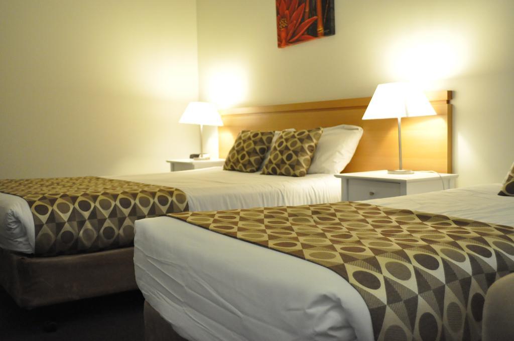 Albury Burvale Motor Inn Zewnętrze zdjęcie