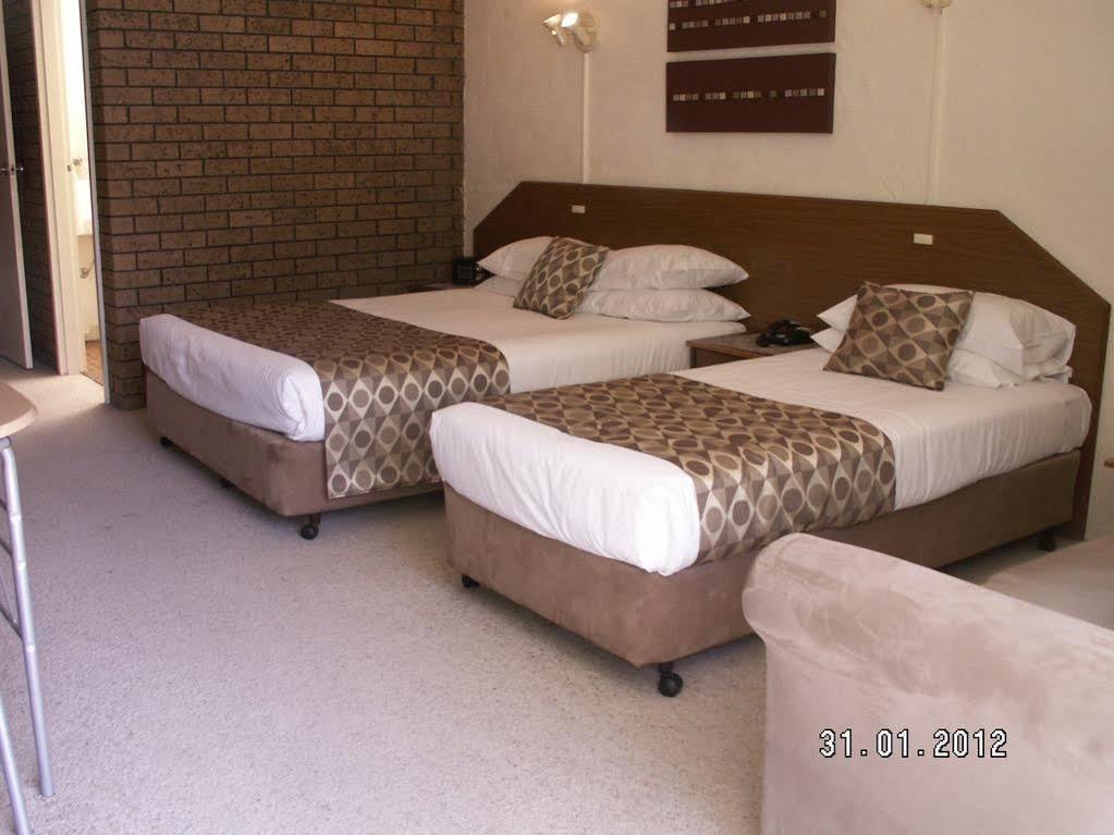 Albury Burvale Motor Inn Zewnętrze zdjęcie