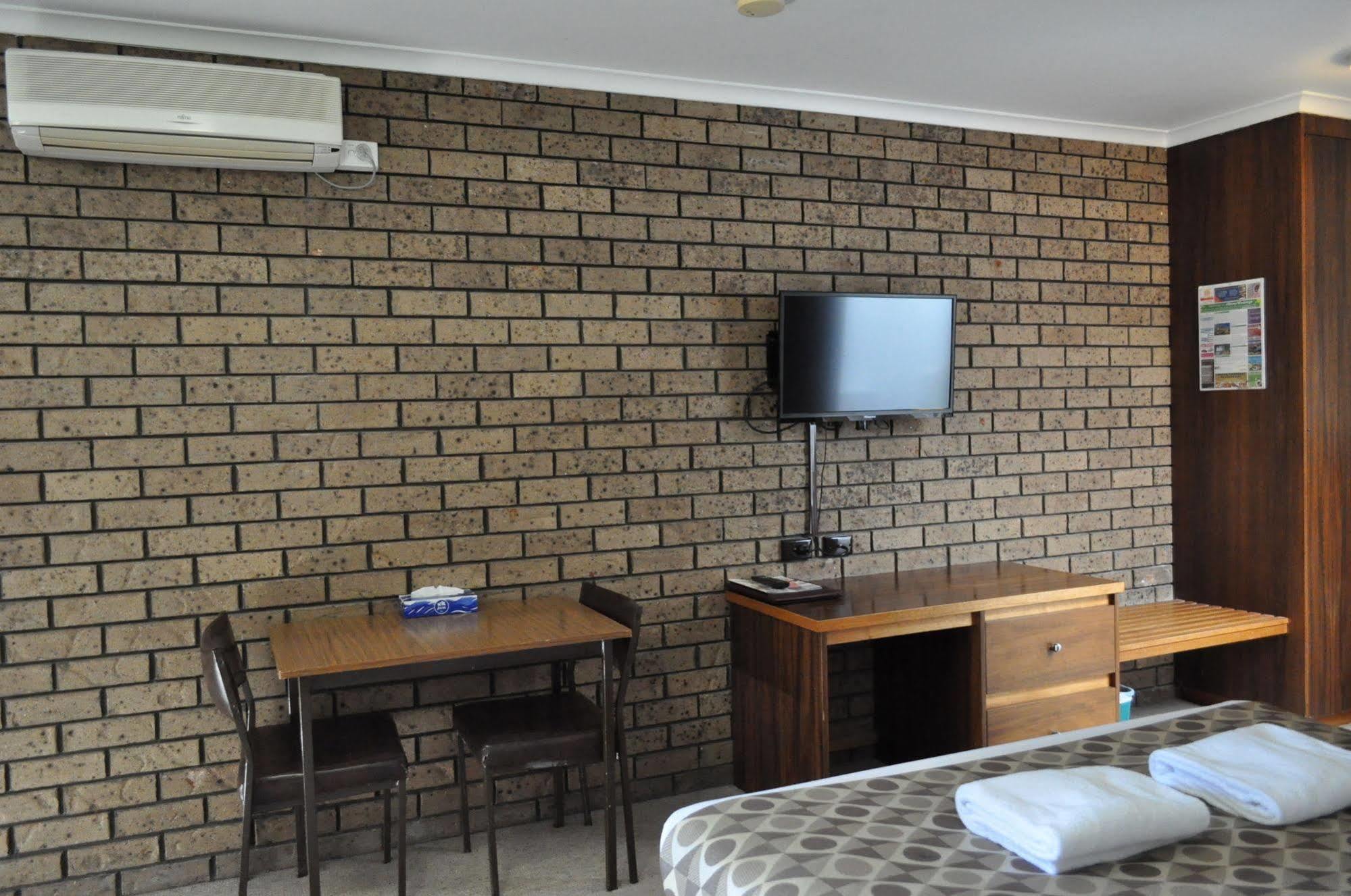 Albury Burvale Motor Inn Zewnętrze zdjęcie