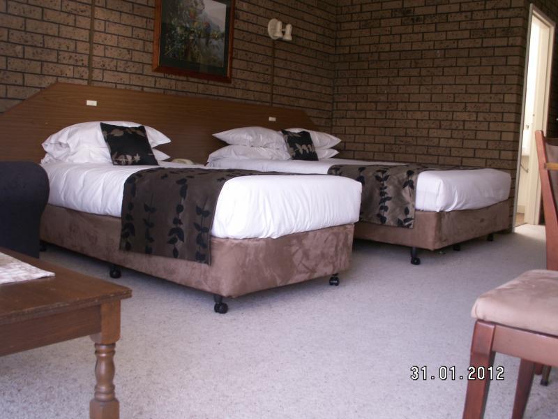 Albury Burvale Motor Inn Zewnętrze zdjęcie