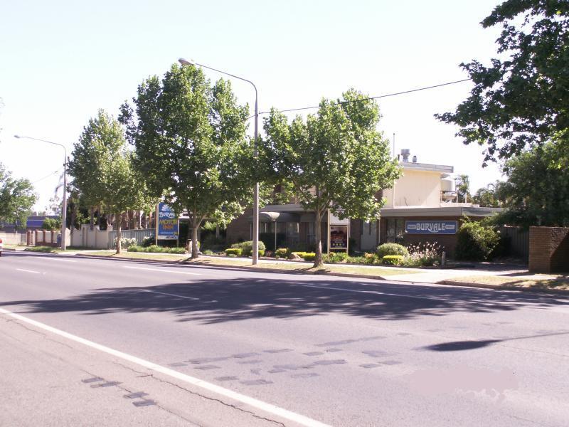 Albury Burvale Motor Inn Zewnętrze zdjęcie